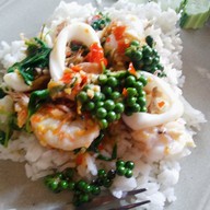 เมนูของร้าน ครัวน้องจ๋าอาหารทะเล