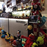 MOONNE CNX Kad-Loung