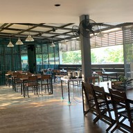 Bedhub Hotel Phichit