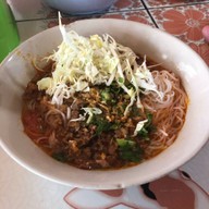 ข้าวซอยป้าไพ