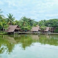 สวนอาหารคานบุญ