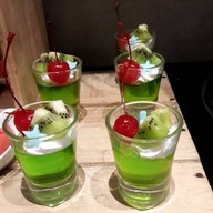 เมนูของร้าน The Station