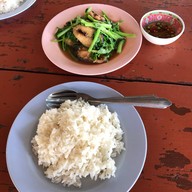 ร้านอาหารวันอังคาร