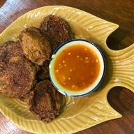 ข้าวต้มปลาแสมสาร