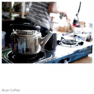 บรรยากาศ BRUIN COFFEE ย้ายมาจากศรีภูมิ