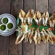 เมนูของร้าน บ้านไม้ริมน้ำ แปดริ้ว