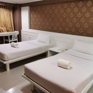 คอนวีเนียนปาร์คอินน์