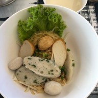 เมนูของร้าน ก๋วยเตี๋ยวปลาอันดามัน เฉลิมพระเกียรติ ร.๙ - พัฒนาการ