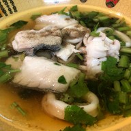 ข้าวต้มปลาแสมสาร