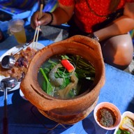 น้องจีน่าจิ้มจุ่ม