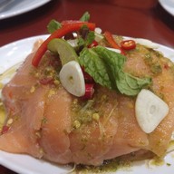 แซลมอนแซ่บ