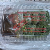 เมนูของร้าน ขนมกุยช่ายเจ๊ยู้ เกาะขนุน (เจ้าเก่าริมคลองเกาะขนุน)