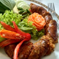 เมนูของร้าน อาหารไทยชาววังบุษราคัม