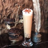 GOLD SNAKE COFFEE AND CAFÉ