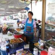 ครัวแม่ตุ๊ก (Mama Tuk Kitchen)