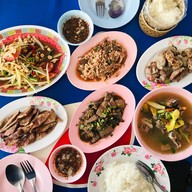 โจอี้ ลาบยโส