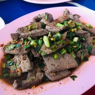 เมนูของร้าน โจอี้ ลาบยโส