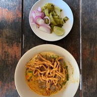 ป้าพรข้าวซอย