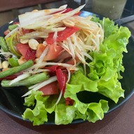 ก๋วยเตี๋ยวเนื้อตุ๋นเจริญพาณิช สาขา 3