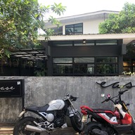 Ease Cafe&CoWorking Space