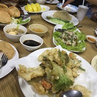 สวนอาหารบ้านฝ้าย แพร่