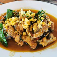บ้านจันทน์ผา