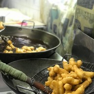 เมนูของร้าน ปาท่องโก๋เสวย ศาลเจ้าพ่อเสือ