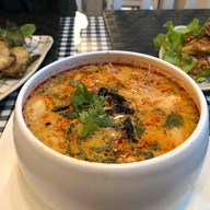 เมนูของร้าน ใครจับปลา