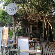 Hygge(hoo-gah)cafe'