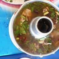 เมนูของร้าน เป็ดย่างคูเมือง คูเมือง