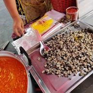 เมนูของร้าน แกงคั่วหอยขม (ตลาดนัดวังหิน41)