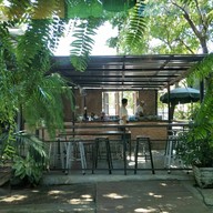 บรรยากาศ บ้านครูอิ๋ว บ้านคลอง