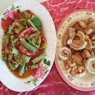 เมนูของร้าน เป็ดย่างคูเมือง คูเมือง