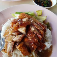 เมนูของร้าน ร้านสุชินเป็ดย่าง ( ข้าวหน้าเป็ด บะหมี่เป็ด หมูแดง หมูกรอบ ) ประชาราษฎร์บำเพ็ญ 24