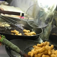 เมนูของร้าน ปาท่องโก๋เสวย ศาลเจ้าพ่อเสือ