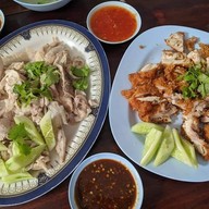 บ้านนงลักษณ์ข้าวมันไก่