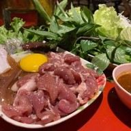 Zaab แซ่บกระทะร้อน