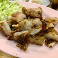ครัวสี่เจ๊