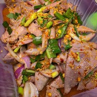 เมนูของร้าน ส้มตำถาดครกไม้