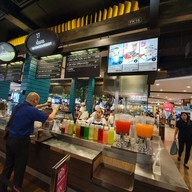 หน้าร้าน เอี๊ยะแซ Plus Terminal 21