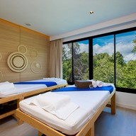 Utopia Naiharn Phuket