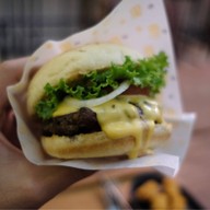 เมนูของร้าน TEDDY's Burgers Sukhumvit 49