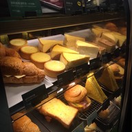 Starbucks 西門町 Ximen Ding