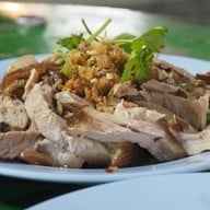 เป็ดพะโล้บ้านยวม