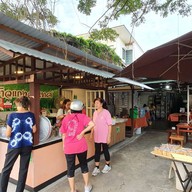 ข้าวแกงลุงเทศ หาดใหญ่
