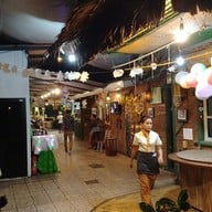 ต้นทอง - ถนนเพชรพระราม