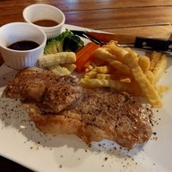 เมนูของร้าน Garage Steak House