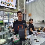 About White Cafe & Bistro