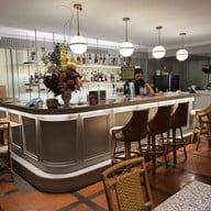 บรรยากาศ Arno’s Silom Serene Hotel โรงแรมสีลมศิรินทร์