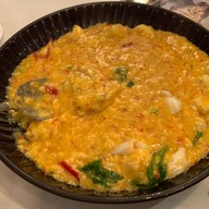 เสวย Empire Tower